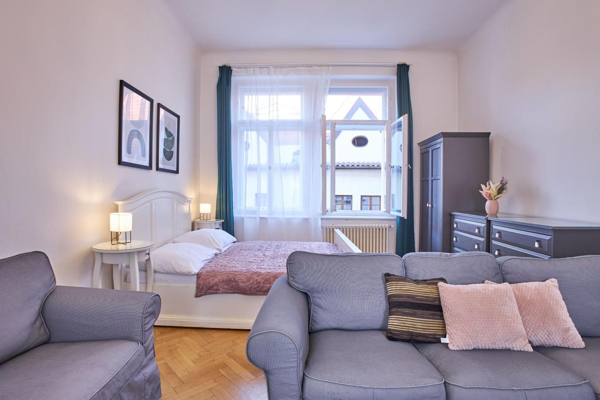 Charles Bridge Premium Residence Πράγα Εξωτερικό φωτογραφία