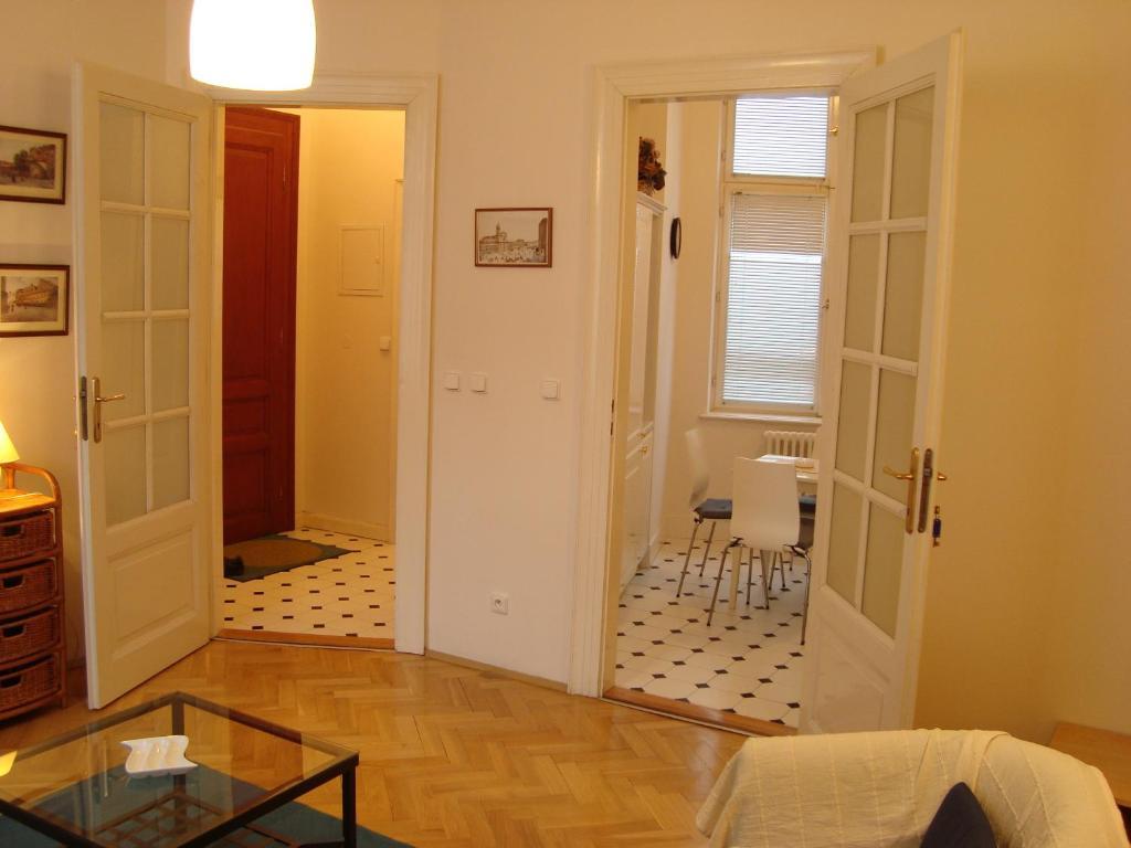 Charles Bridge Premium Residence Πράγα Δωμάτιο φωτογραφία